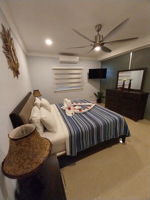 4 Schlafzimmer, Bügeleisen/Bügelbrett, kostenloses WLAN, Bettwäsche