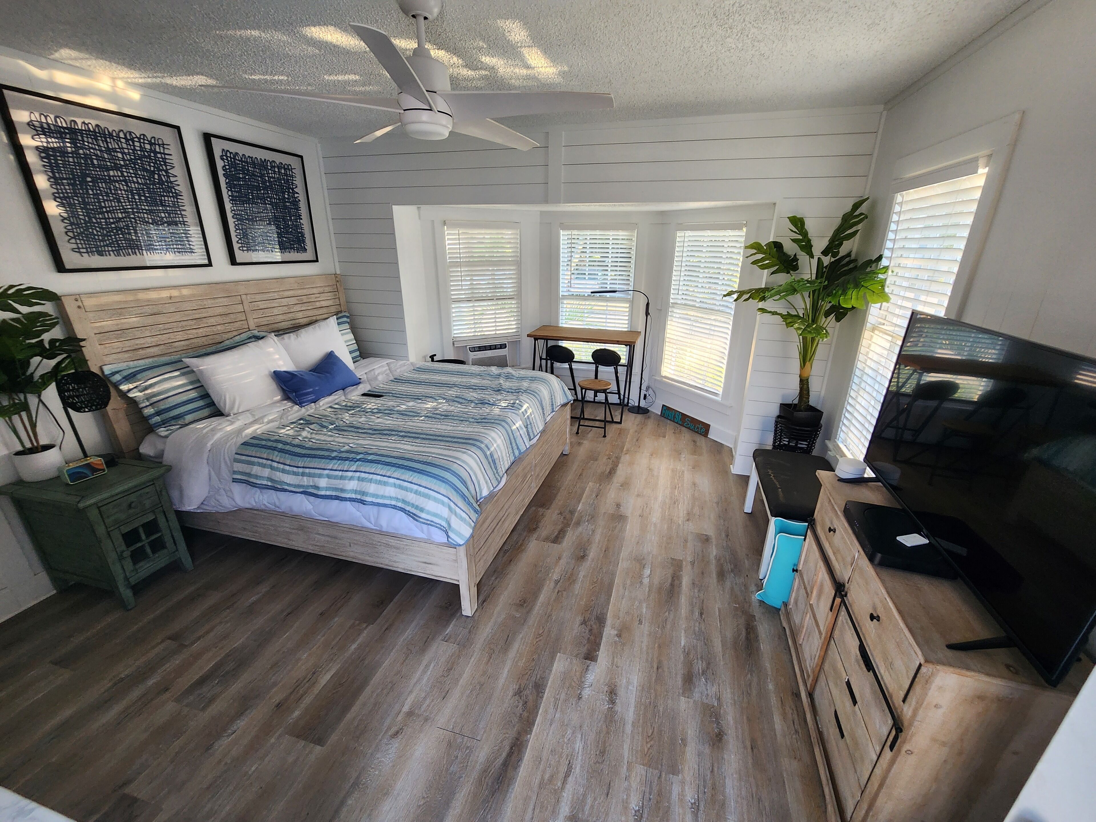 1 bedroom, desk, iron/ironing board, free WiFi