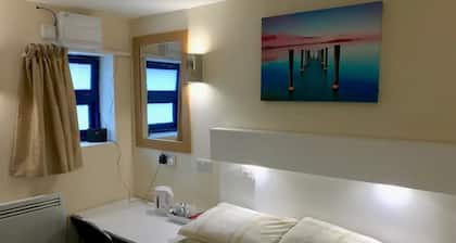 Double Room, own front door on high street