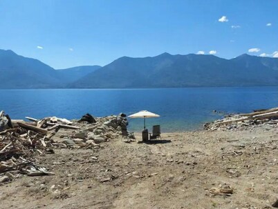 The Rustic Retreat House on Kootenay Lake 