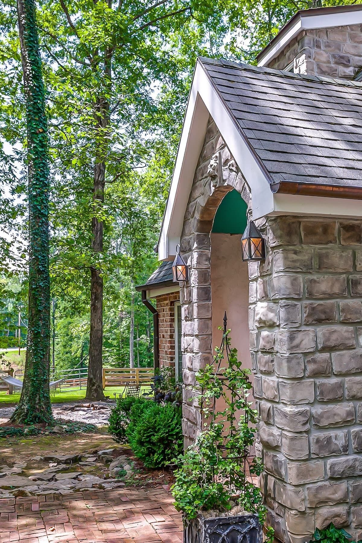 Enceinte de l’hébergement