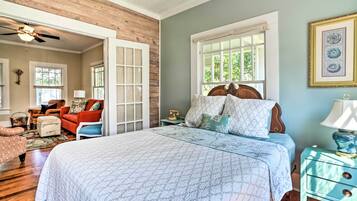 2 bedrooms, iron/ironing board, internet, bed sheets