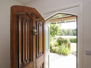 Interior - Caldhu Cottage (Holmrook)