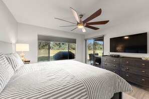 2 bedrooms, desk, iron/ironing board, free WiFi