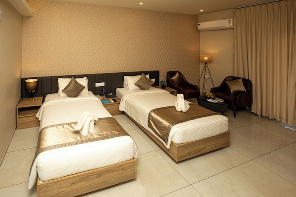 Kamar Twin Superior | 1 kamar tidur, seprai premium, brankas, dan setrika/meja setrika