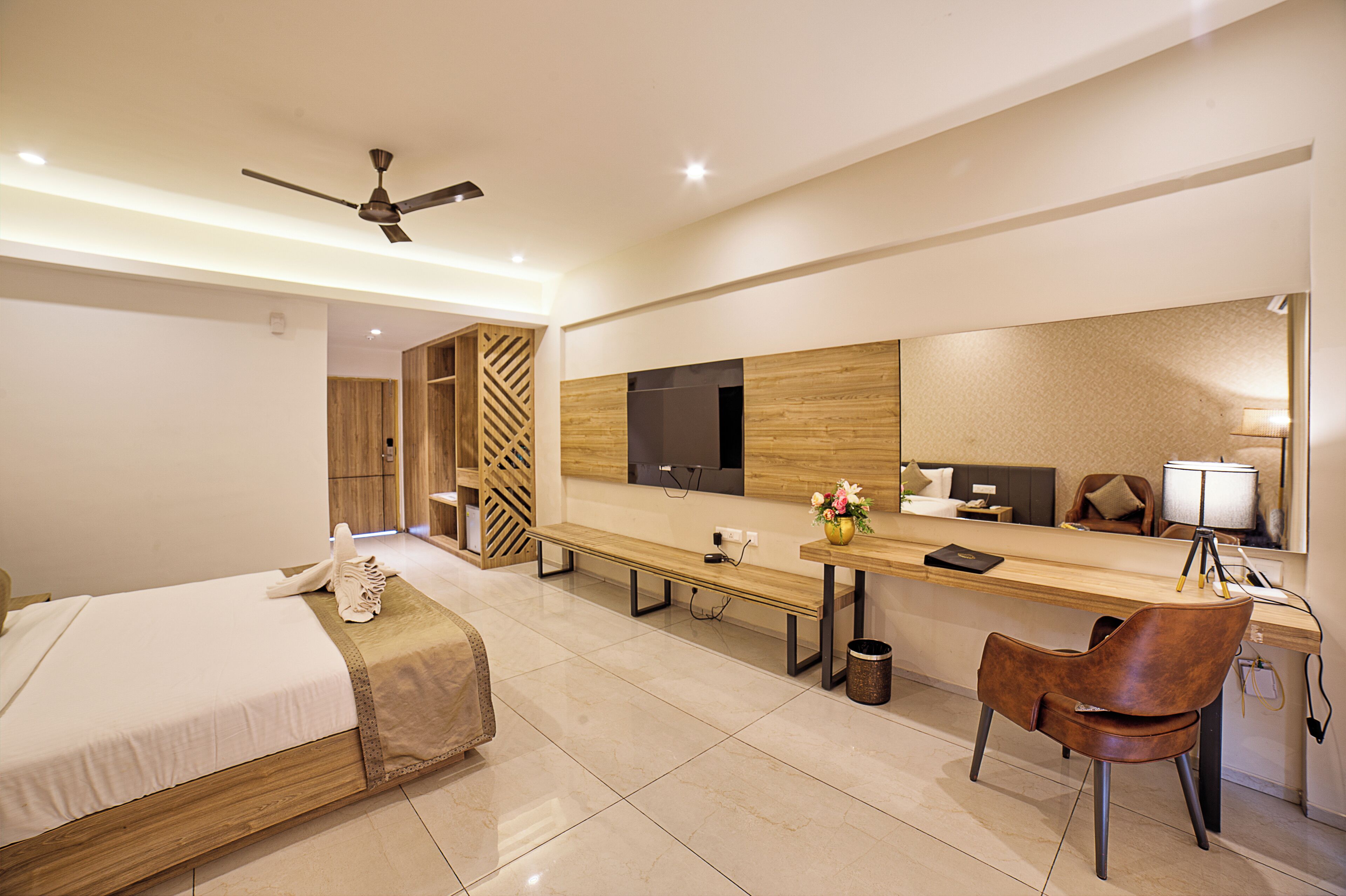 Superior Twin Room | Premium bedding, in-room safe, iron/ironing board, free WiFi