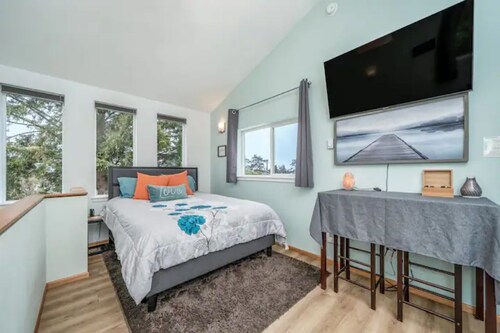 Cypress Cottage: Fabulous and Serene in Nye Beach