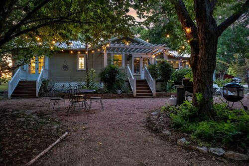 Nut House Countryside Pecan Farm 14 ac San Marcos