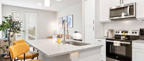 Apartment | 1 bedroom, desk, free internet