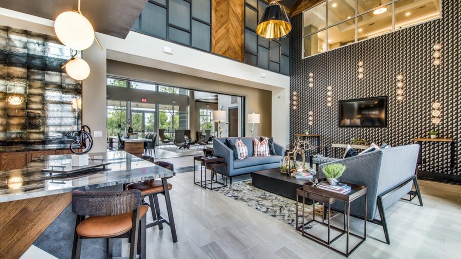 Comfy 1BR King Suite Close to Downtown w Fast Wifi