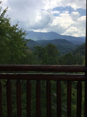 Property grounds - Premier Resort, Luxury villa with full resort amenities + water park (Gatlinburg)