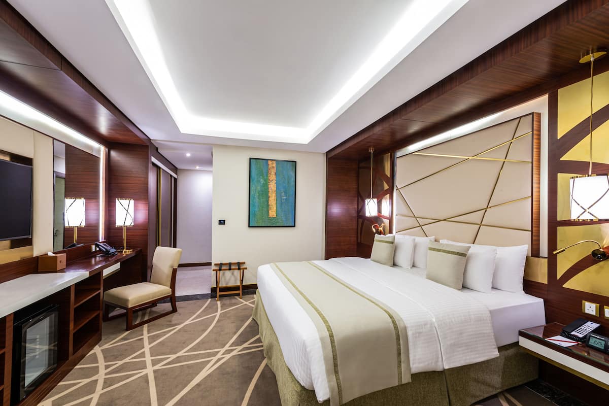 Premium bedding, down duvets, Select Comfort beds, in-room safe