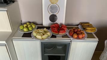 Economy Apartment | Coffee and/or coffee maker