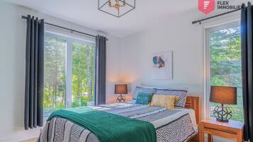 2 dormitorios, tabla de planchar con plancha, wifi gratis y ropa de cama