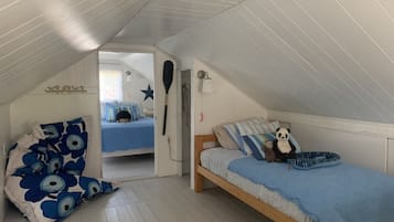 Deluxe Cottage | 2 bedrooms, premium bedding, down duvets, free WiFi