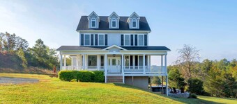 Clean family-friendly 5BR in the HEART of Virginia's Wine Country