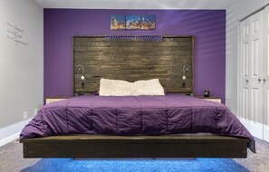 4 bedrooms, iron/ironing board, travel cot, free WiFi