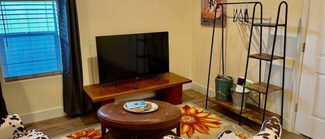 Televisión y oficina