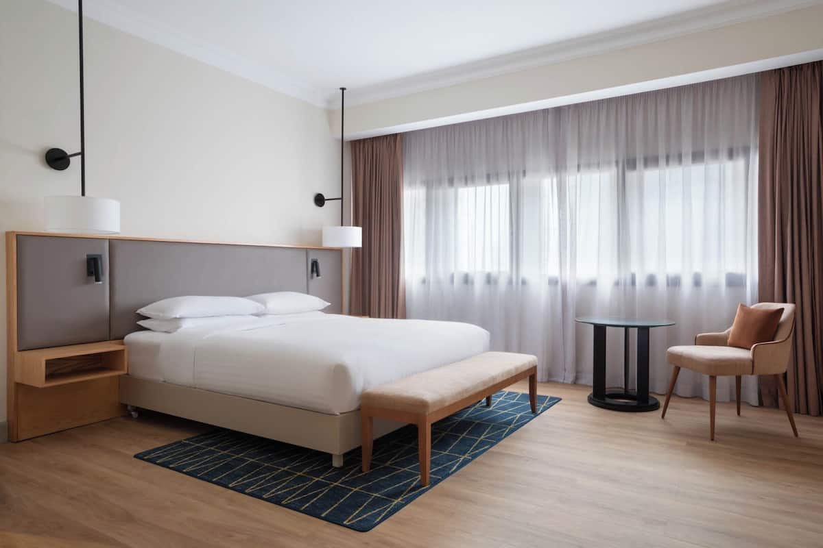 Superior Executive Suite