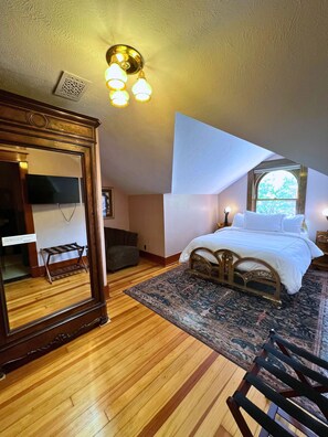 Norma Room | Premium bedding, down comforters, memory foam beds