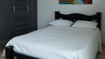 1 bedroom, in-room safe