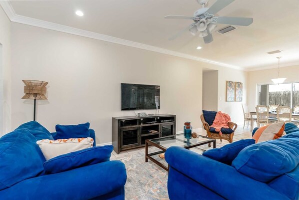 TV - SUN DANCER 5 (2-Bedroom Condo) with Pool by RedAwning (South Padre Island)