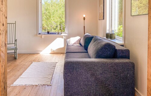 2 bedroom beautiful home in Annerstad