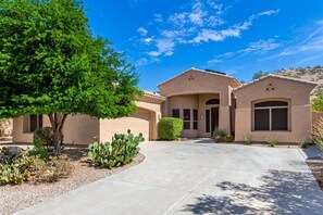 Exterior - Special May Rates - Peaceful Retreat w/ 2 PRIMARY SUITES! Sparkling Pool & Summer Fun Awaits! (Goodyear)