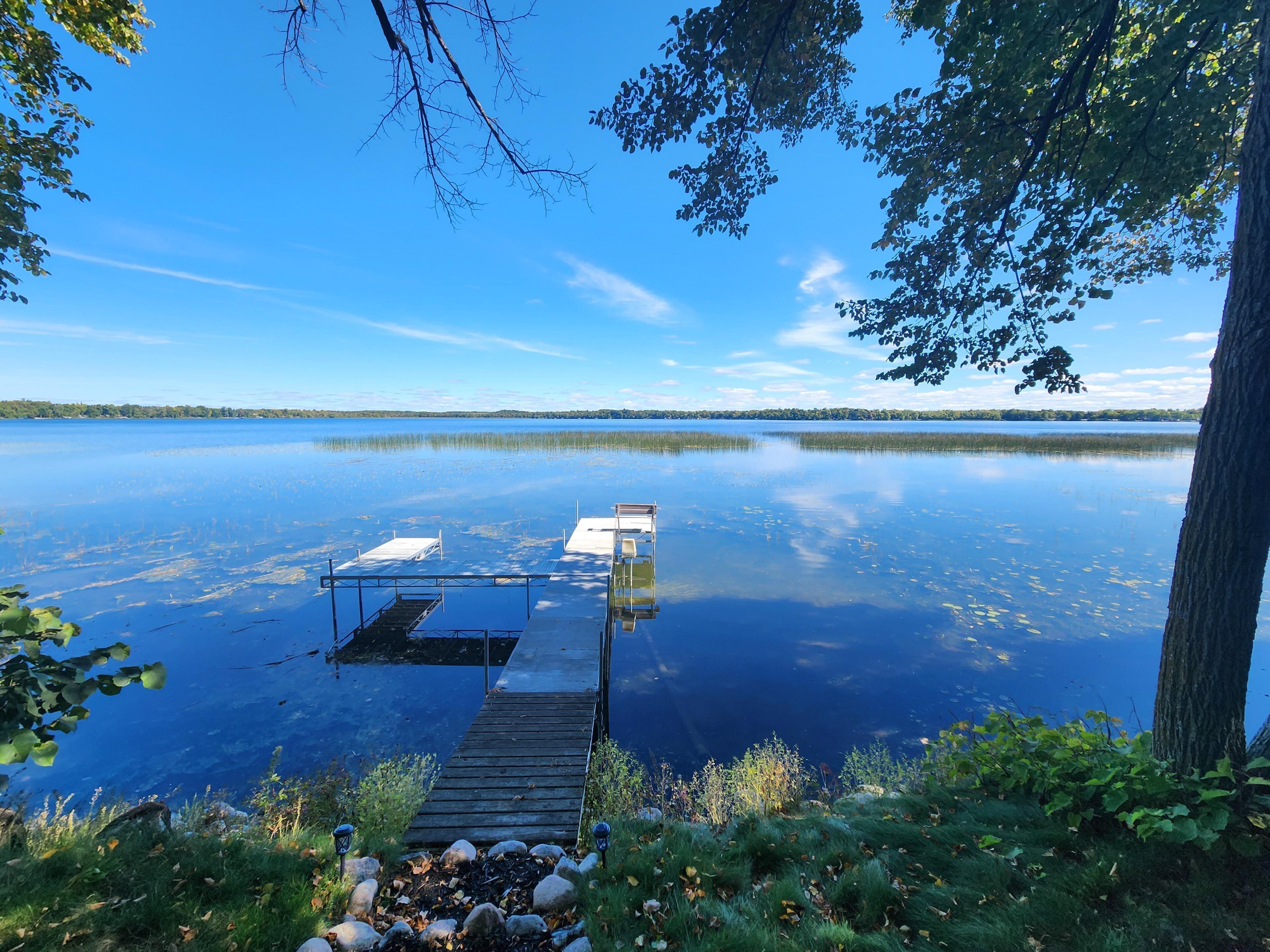 Alexandria Adventures | 4 Bedroom Lake Irene
