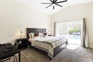 3 bedrooms, desk, iron/ironing board, travel cot - Cozy Chandler home with private pool! (Chandler)