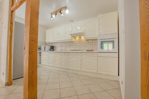 Mikrowelle, Hochstuhl