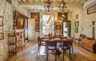 4 bedroom beautiful apartment in Mantova