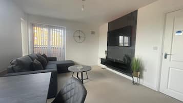 Luxe appartement, privébadkamer, uitzicht op de stad | Lounge
