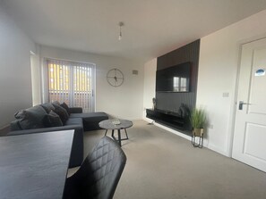 Luksusleilighet, privat bad, byutsikt | Lounge