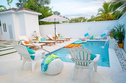 Entire Condominium Home away from Home with Pool, Near Beach