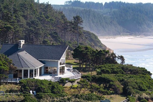 Large Oceanfront Private Home Near Bandon Dunes Golf, Breathtaking Views.