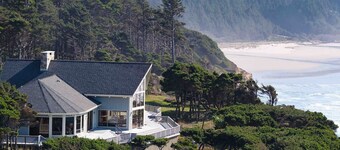 Large Oceanfront Private Home Near Bandon Dunes Golf, Breathtaking Views.