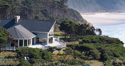 Large Oceanfront Private Home Near Bandon Dunes Golf, Breathtaking Views.
