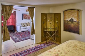 1 bedroom, desk, free WiFi, bed sheets