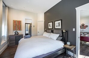 Condo | 2 bedrooms, free WiFi, bed sheets - In the Heart of it All by Revelstoke Vacations (Revelstoke)