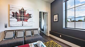 Condo | Aire de séjour | Téléviseur à écran plat de 40 po avec télévision par câble, téléviseur