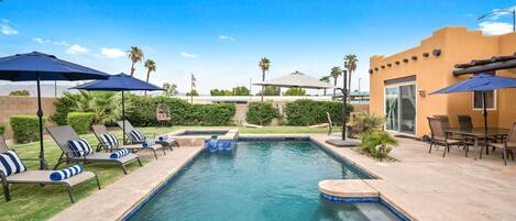 Piscine extérieure, piscine chauffée