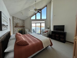 7 室のベッドルーム、デスク、アイロン / アイロン台、WiFi (無料)