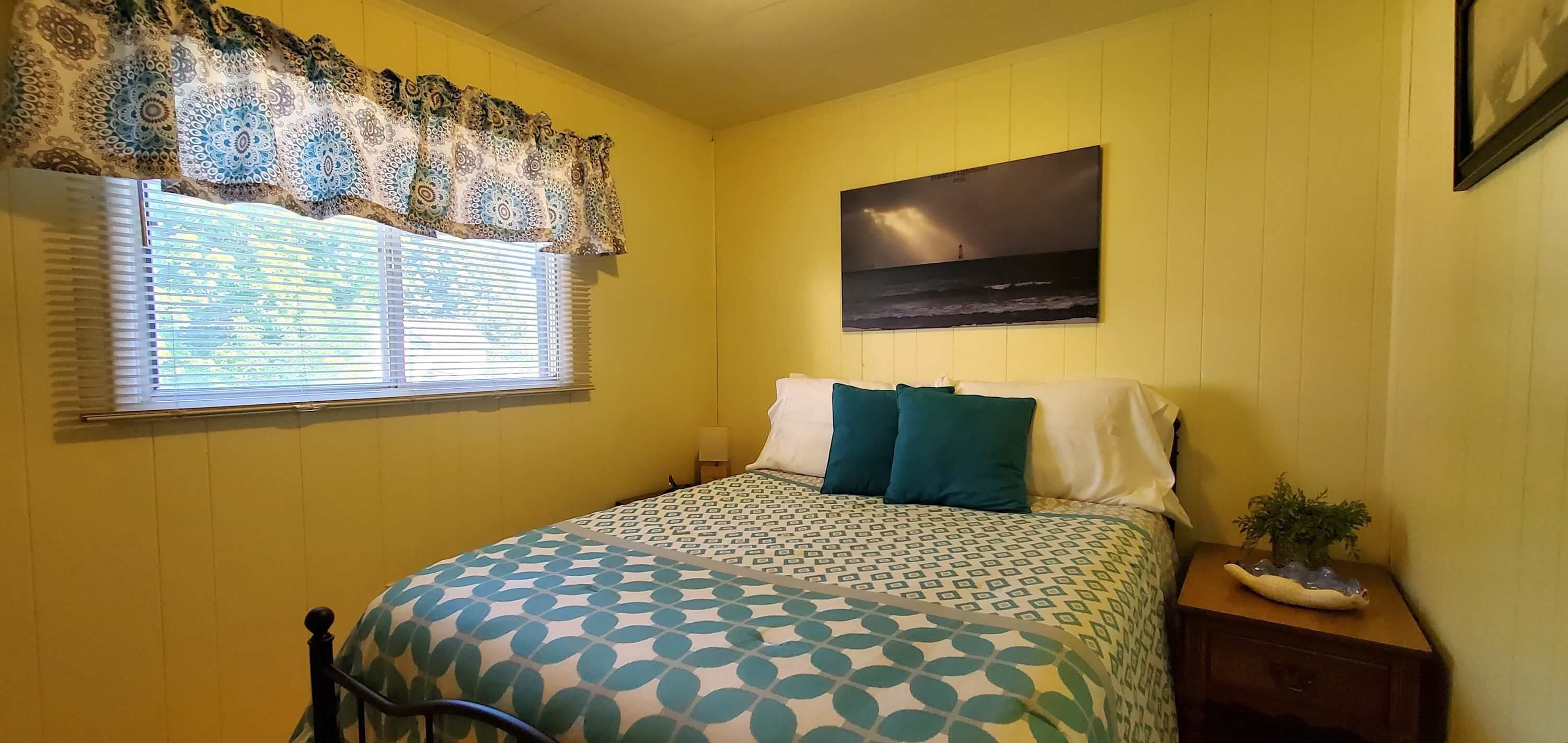 3 makuuhuonetta, silitysrauta/-lauta, Wi-Fi, vuodevaatteet