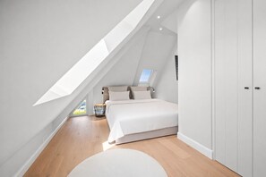 2 Schlafzimmer, Zimmersafe, Bügeleisen/Bügelbrett, WLAN