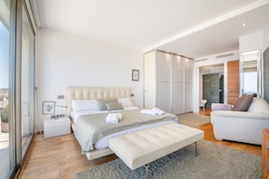 3 habitaciones, tabla de planchar con plancha y wifi gratis