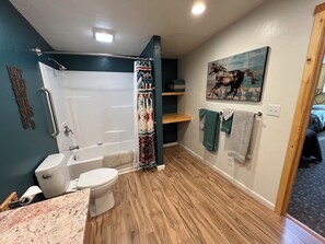 Towels, soap, shampoo, toilet paper