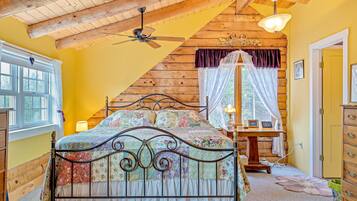 3 bedrooms, iron/ironing board, internet, bed sheets