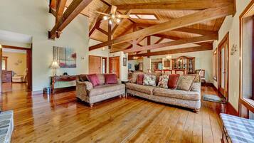 Fernseher, DVD-Player, Videothek