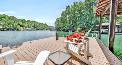 Lakefront home with private hot tub, balcony, dock, & pool table
